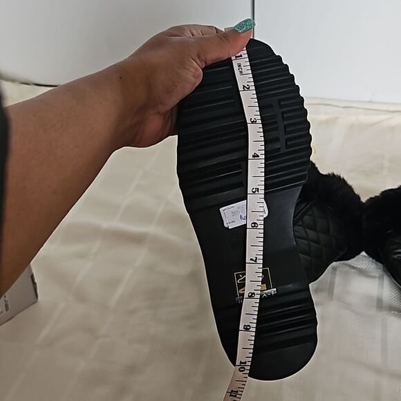 Aldo Women's Laralima Tall Quilted Lace-Up Faux Fur Trim Waterproof Boots 6 Blac - Picture 9 of 16